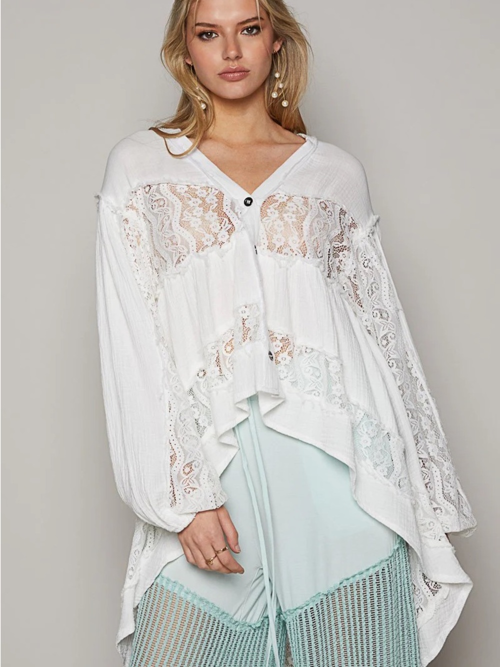 POL White Lace Panel Boho Button-Front Top